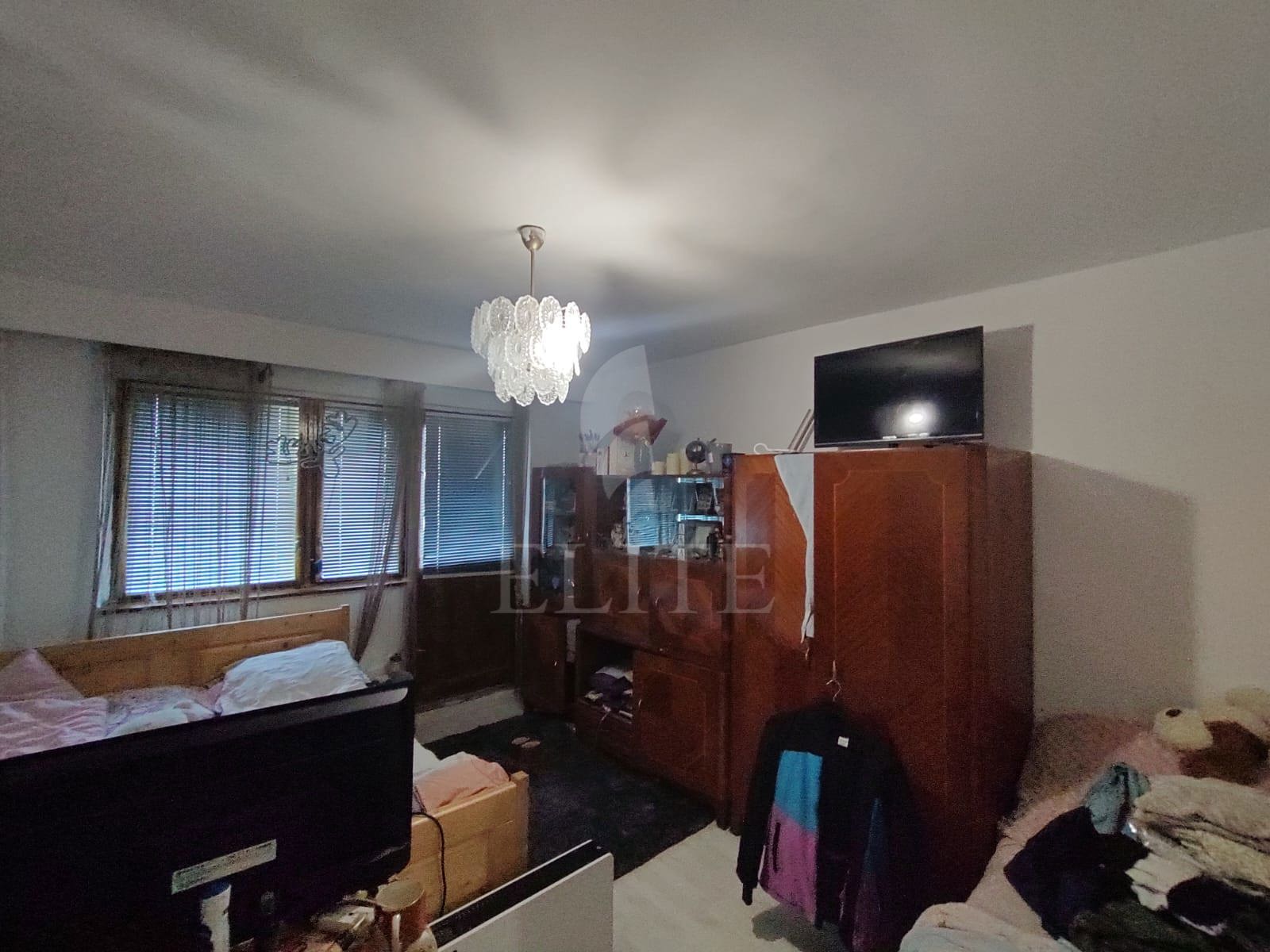 Apartament 2 camere în zona STRAZII CRINULUI-1174870