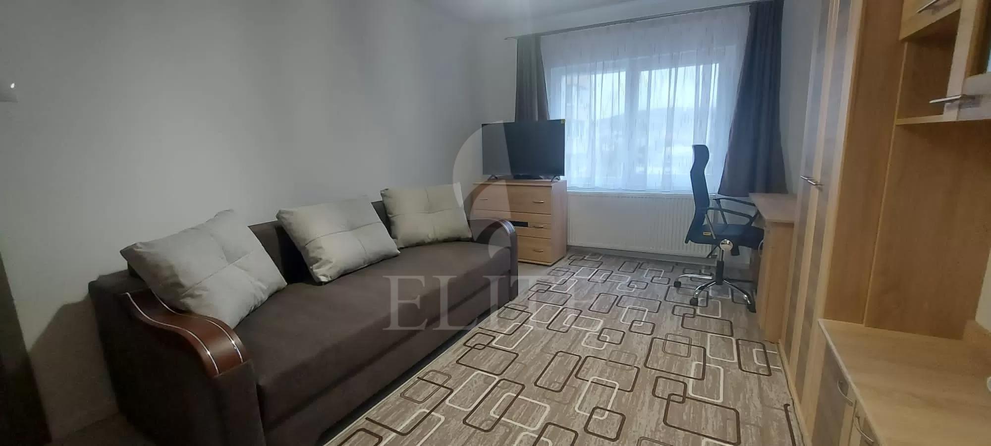 Apartament o camera în zona NAPOLACT-1178566
