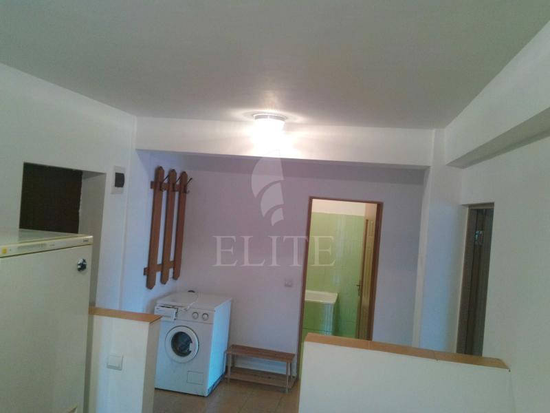 Apartament 2 camere în zona CAMPULUI-1180558