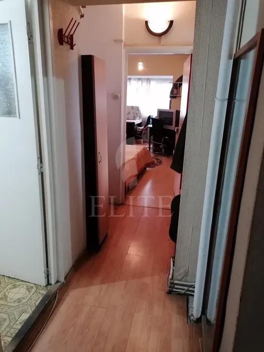 Apartament 2 camere în zona STRAZII AUREL VLAICU-1180945