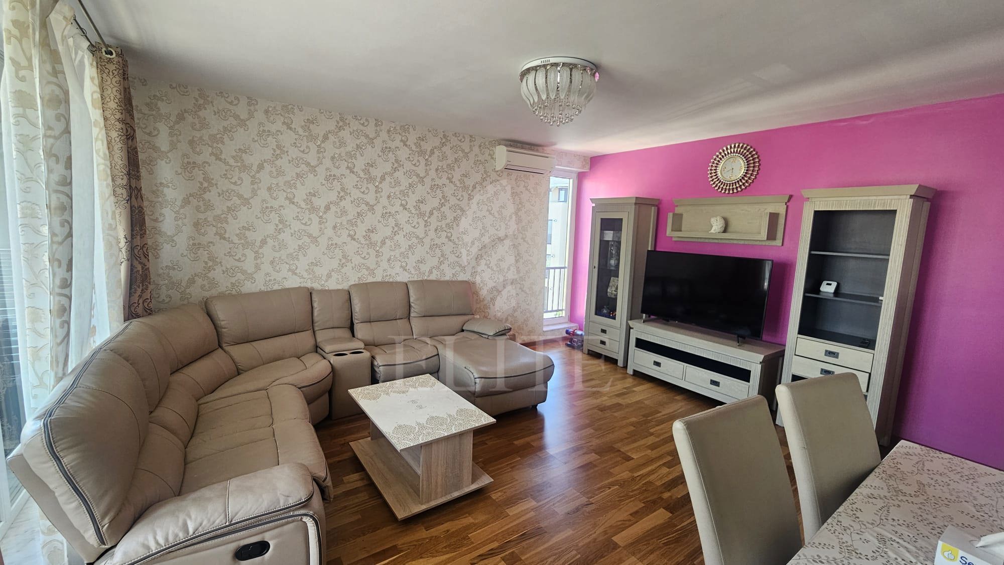 Apartament 3 camere în zona BRADUTULUI-1183515