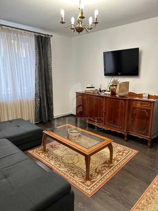 Apartament 3 camere în zona FACULTATEA DE LITERE-1183789