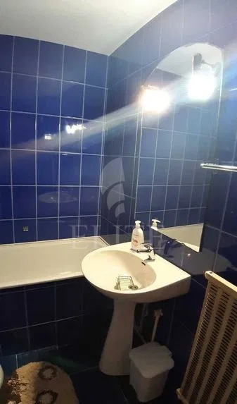 Apartament 3 camere în zona BRD- BUFTEA-1184299