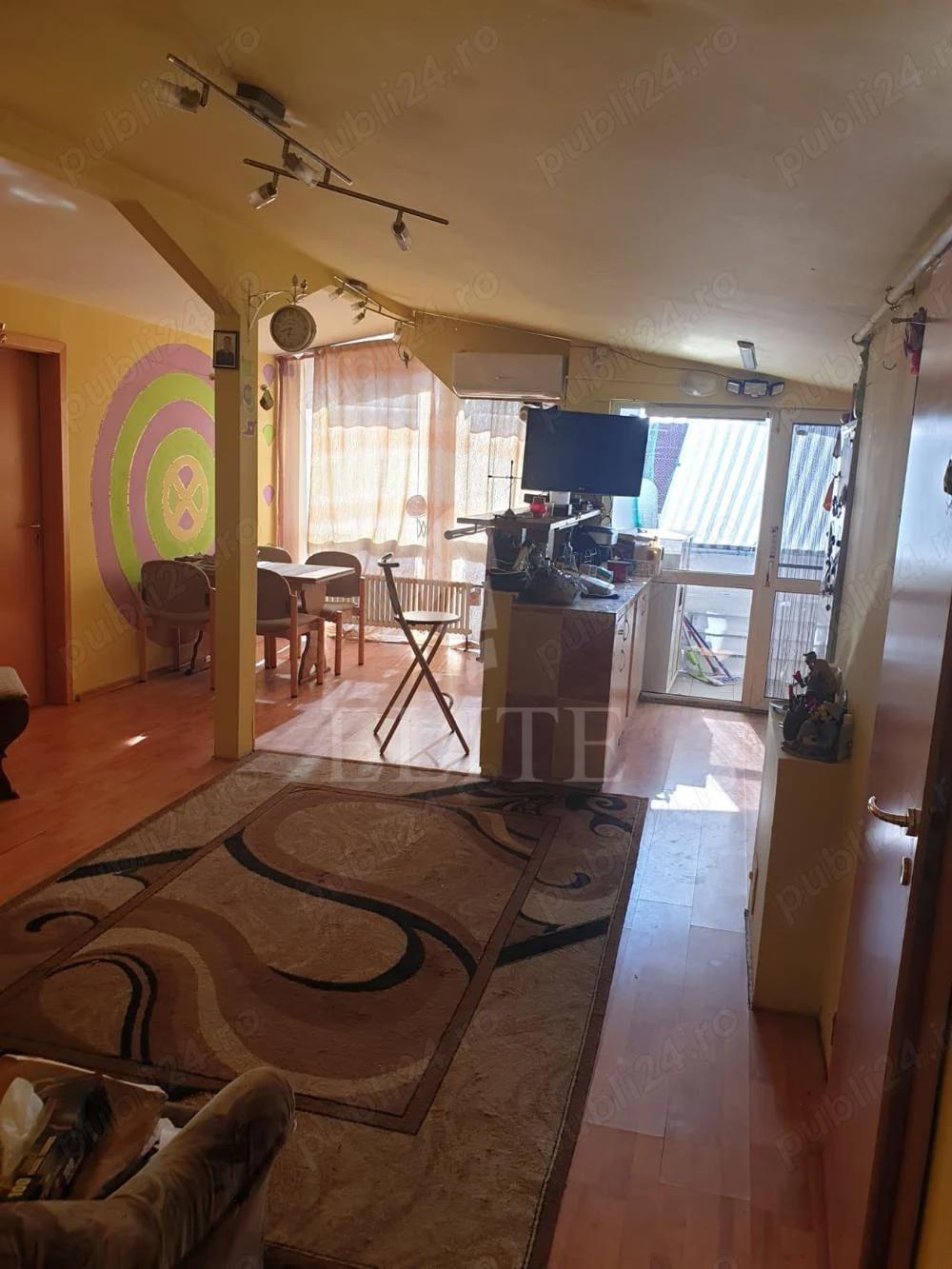 Apartament 3 camere în zona NORA-1184739