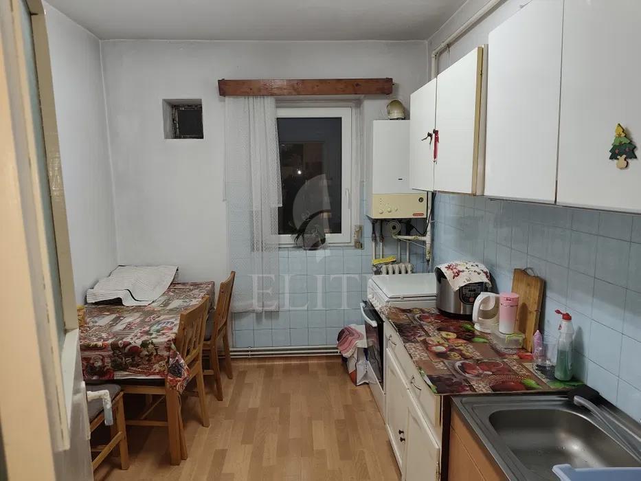 Apartament 2 camere în zona CALVARIA-1188560