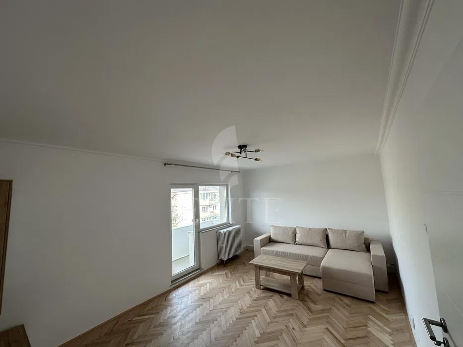 Apartament 2 camere în zona STRAZII ROVINE-1189486