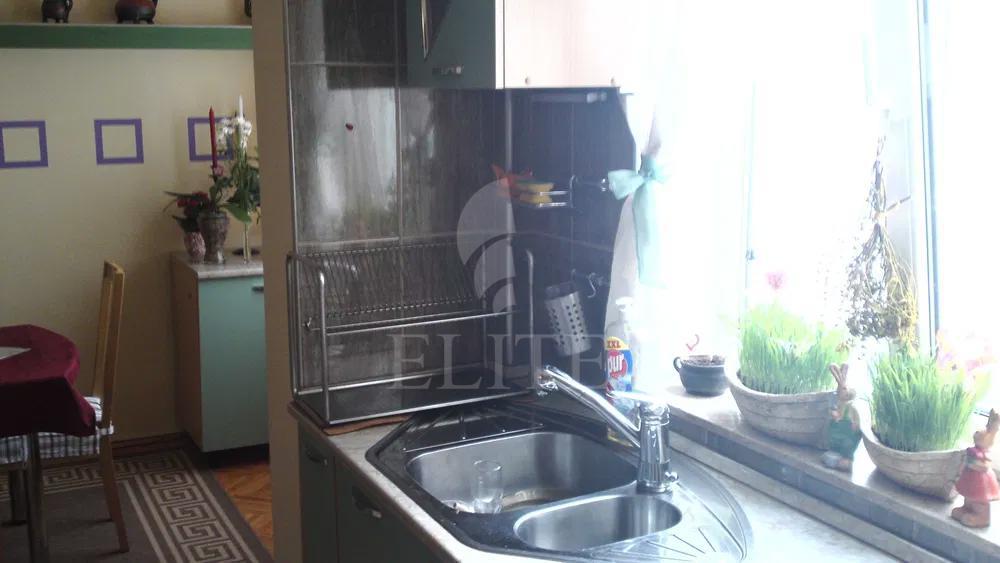 Apartament 4 camere în zona STRAZII GRIGORE ALEXANDRESCU-1190244