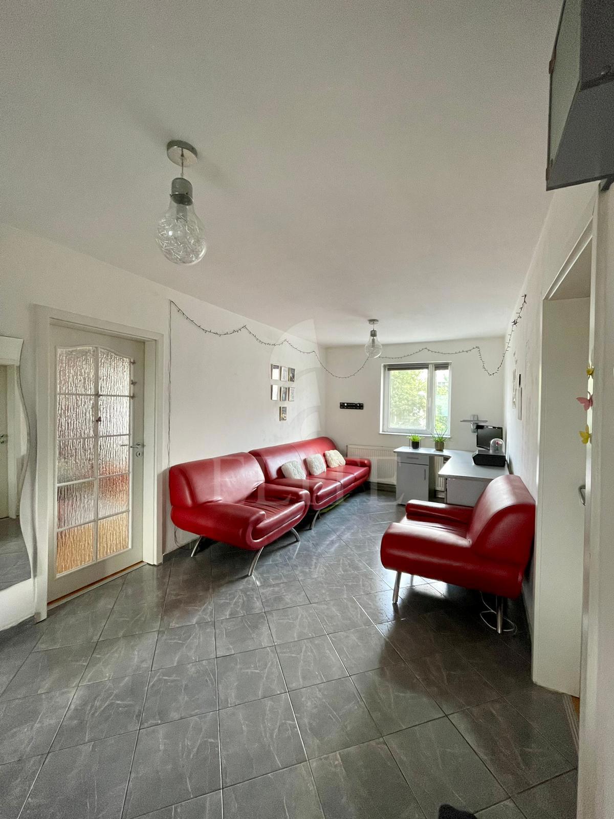 Apartament 4 camere în zona STRAZII MEHEDINTI-1190569