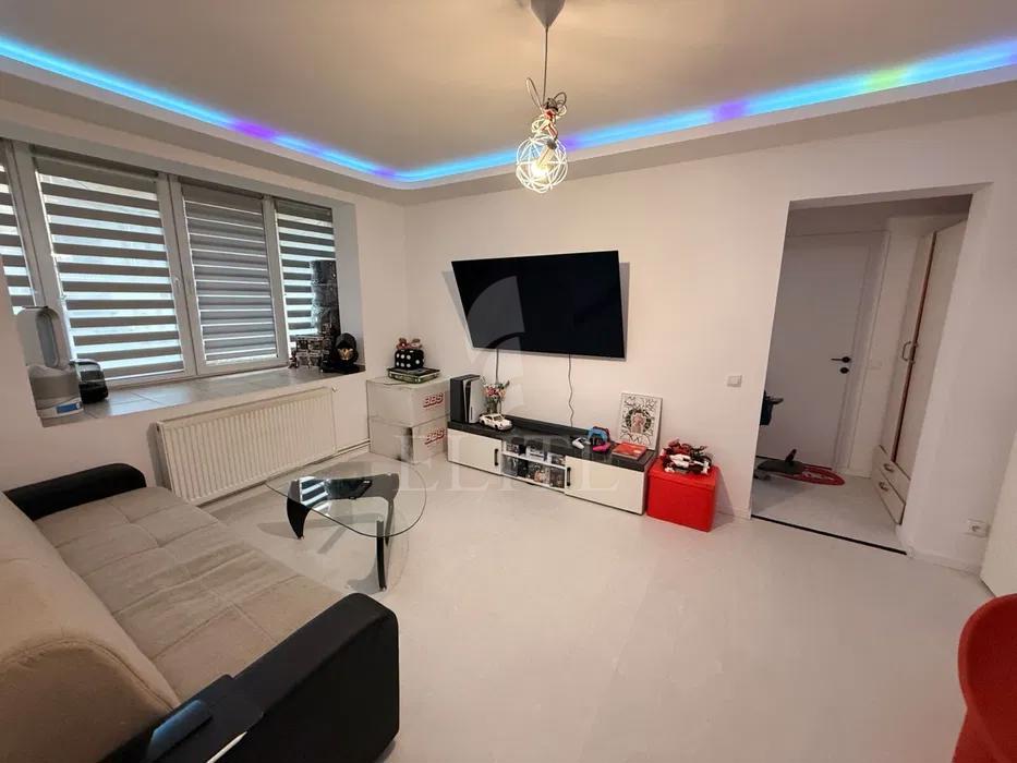 Apartament 2 camere în zona P-TA 14 IULIE -1192475