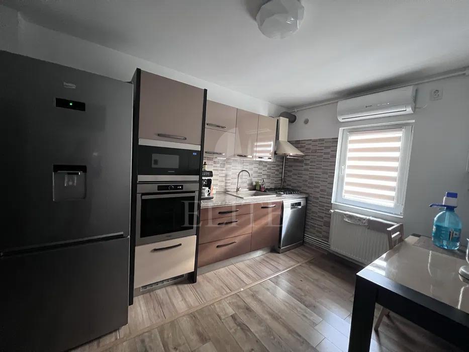 Apartament 3 camere în zona EXPOTRANSILVANIA-1196507