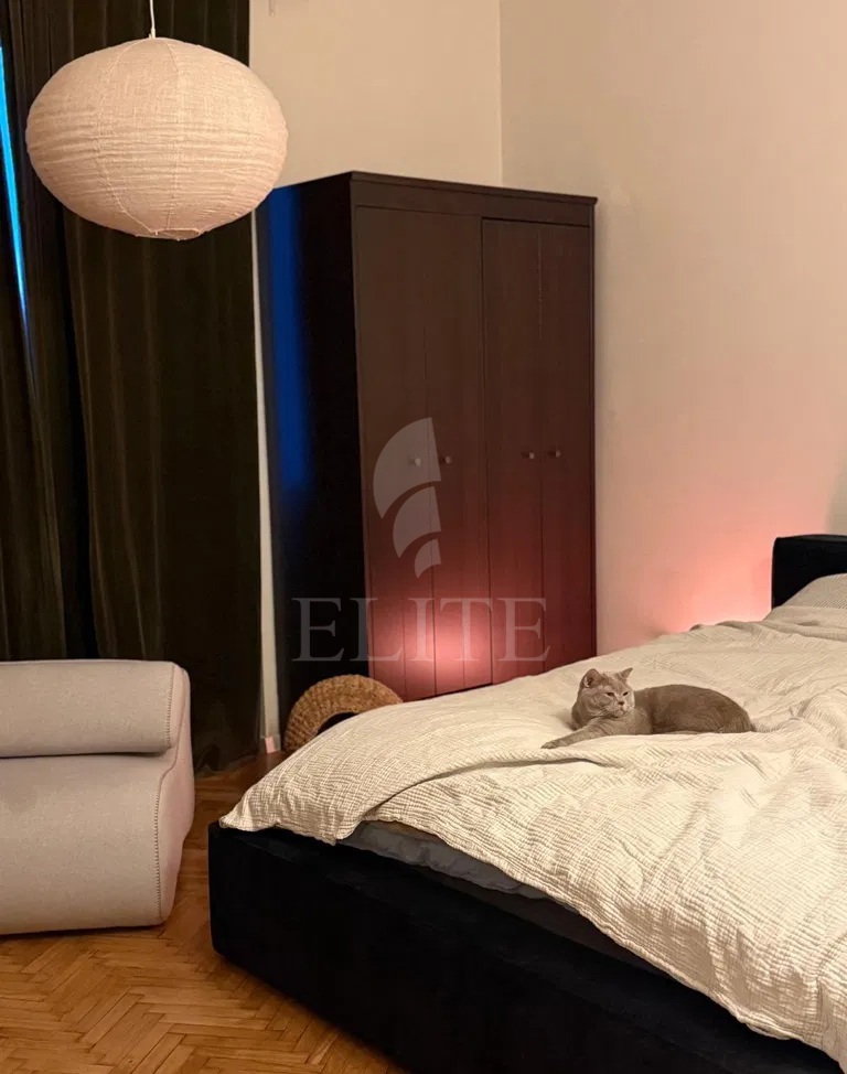 Apartament 3 camere în zona STRAZII HOREA-1200030