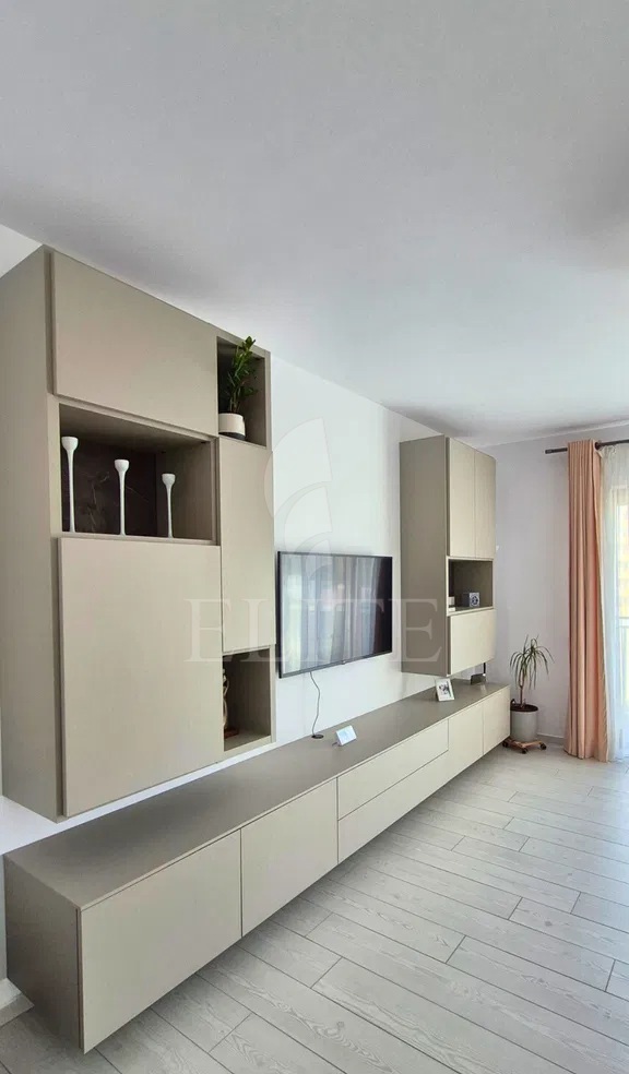 Apartament 3 camere în zona BUNA ZIUA-1204134