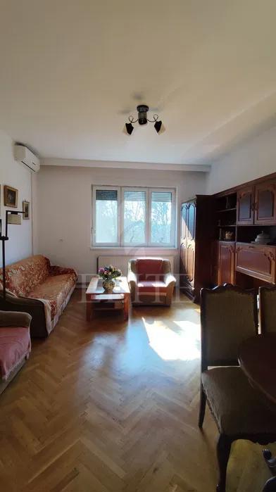 Apartament 3 camere în zona SEMICENTRALA-GRADINA BOTANICA-1205696