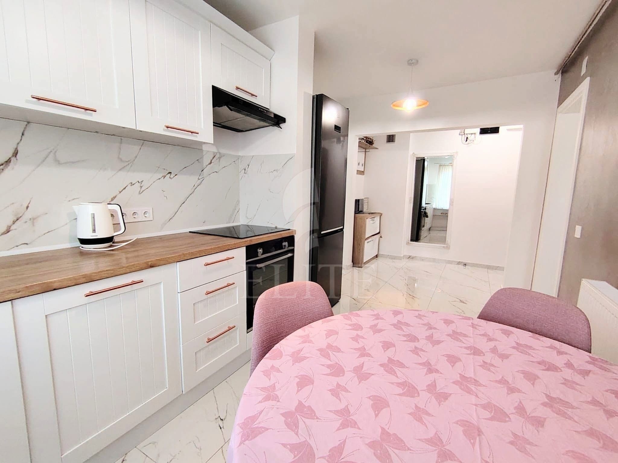 Apartament 3 camere în zona ACADEMIA DE MUZICA-1206331