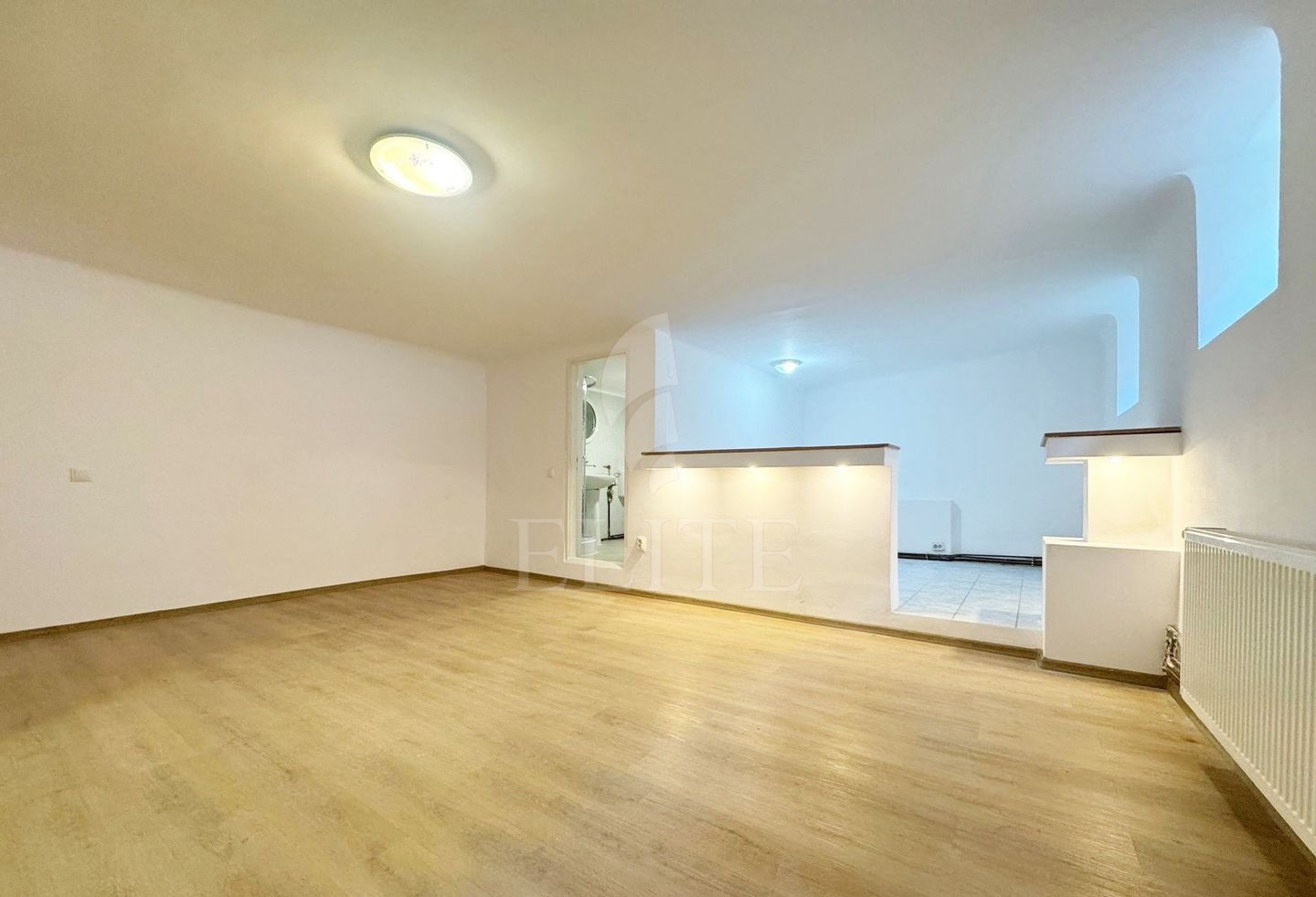 Apartament 2 camere în zona STRAZII DACIA-1206858