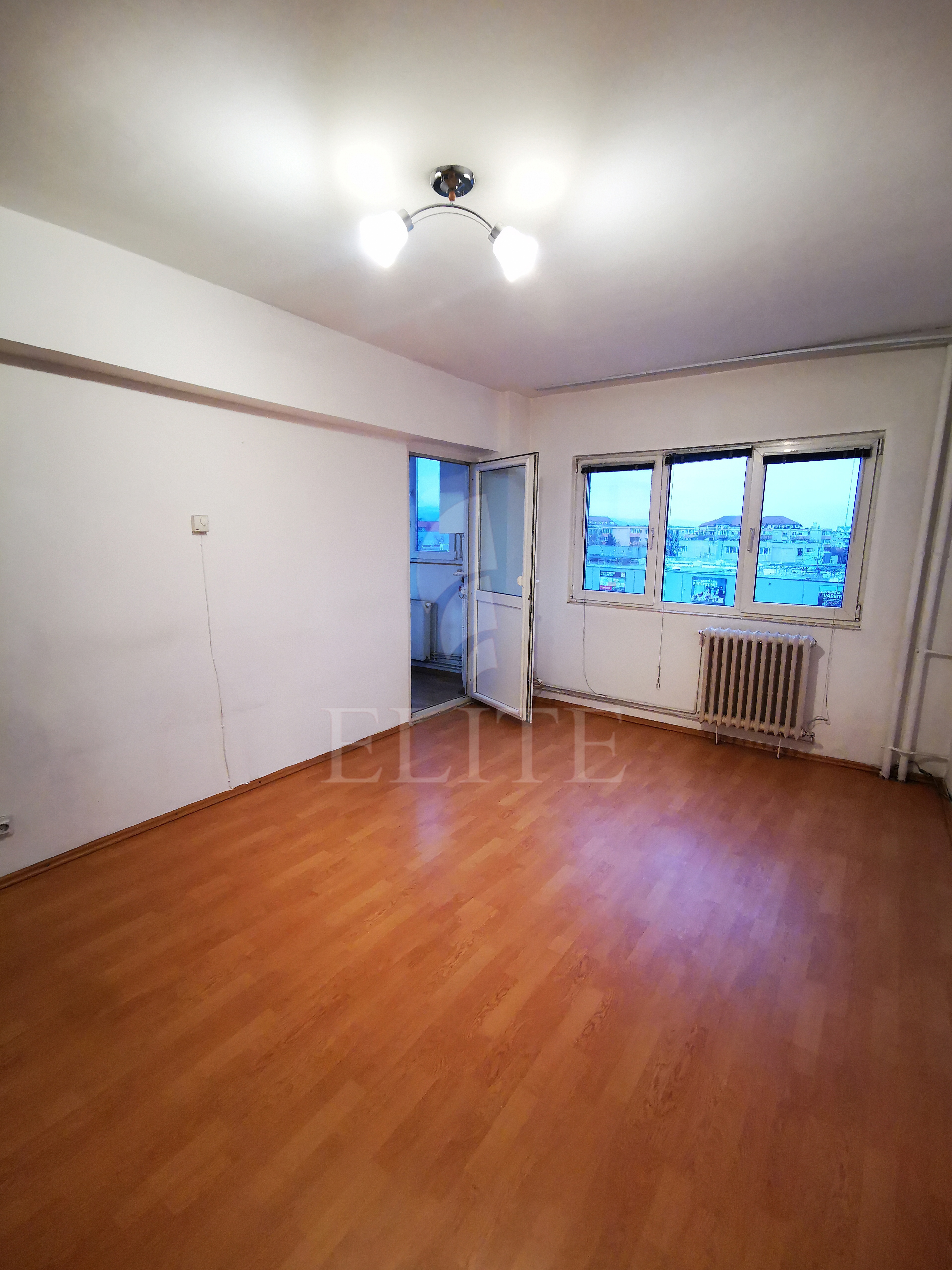 Apartament 2 camere în zona KAUFLAND-1208206