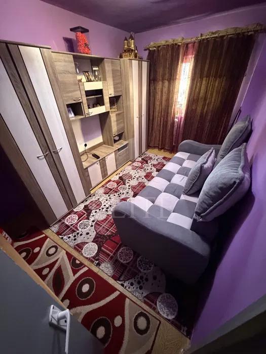 Apartament 4 camere în zona PIATA FLORA-1208922