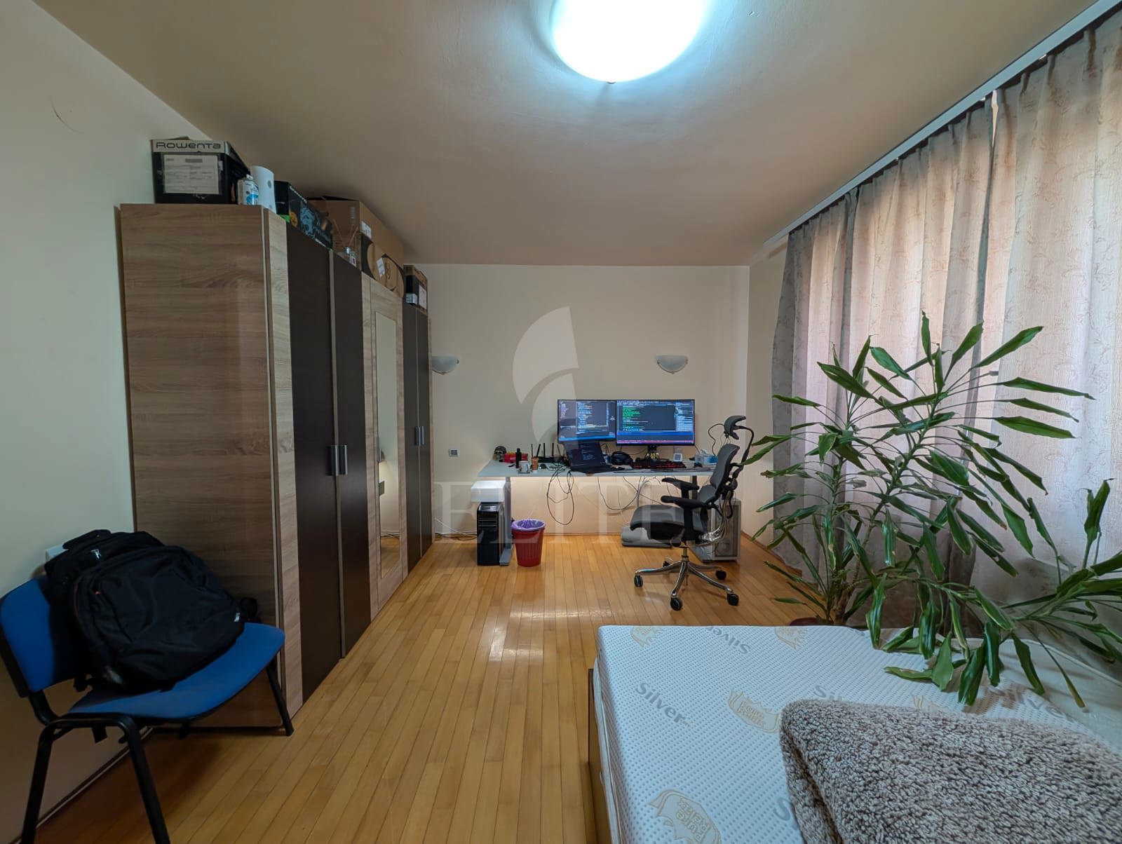 Apartament 3 camere în zona HOME GARDEN-1211708