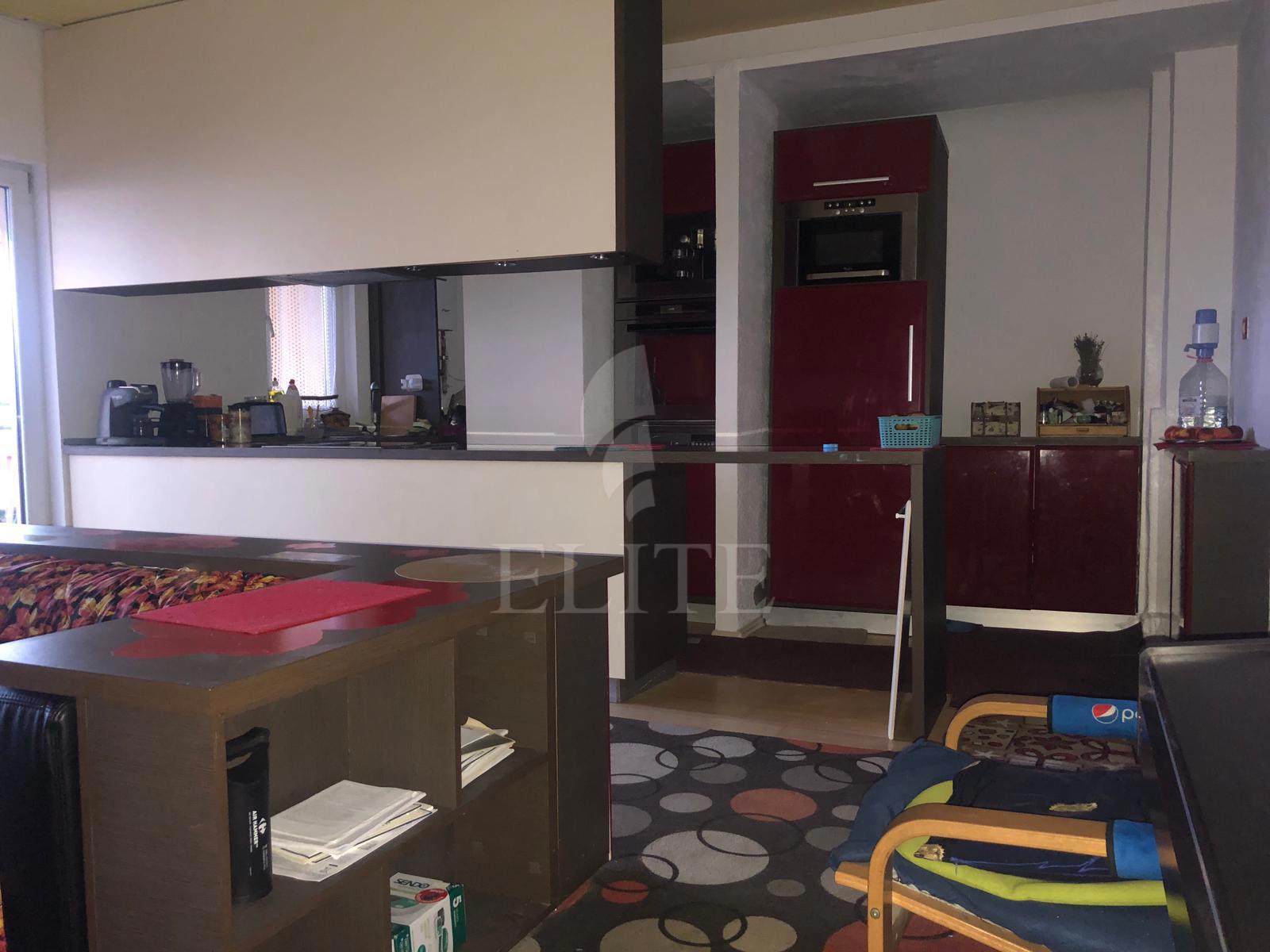 Apartament 3 camere în zona PASTEUR-1213322