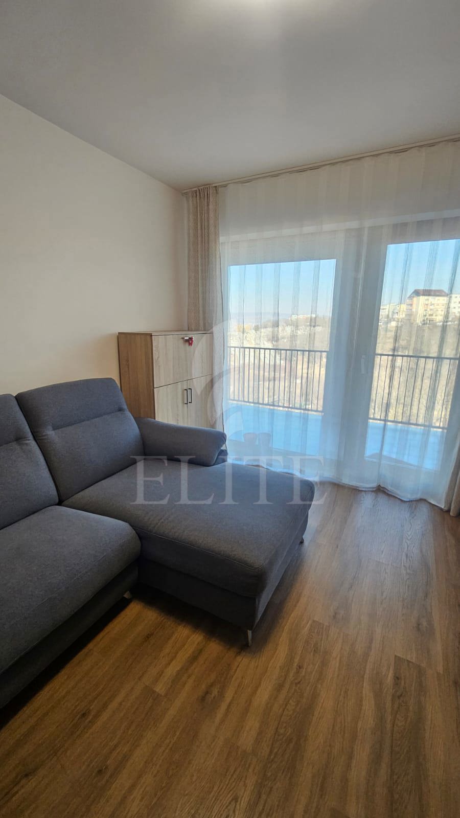 Apartament 3 camere în zona HOTEL TULIP-1215922