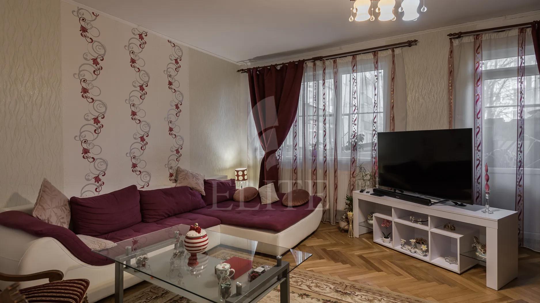 Apartament 3 camere în zona PLOPILOR-1218096