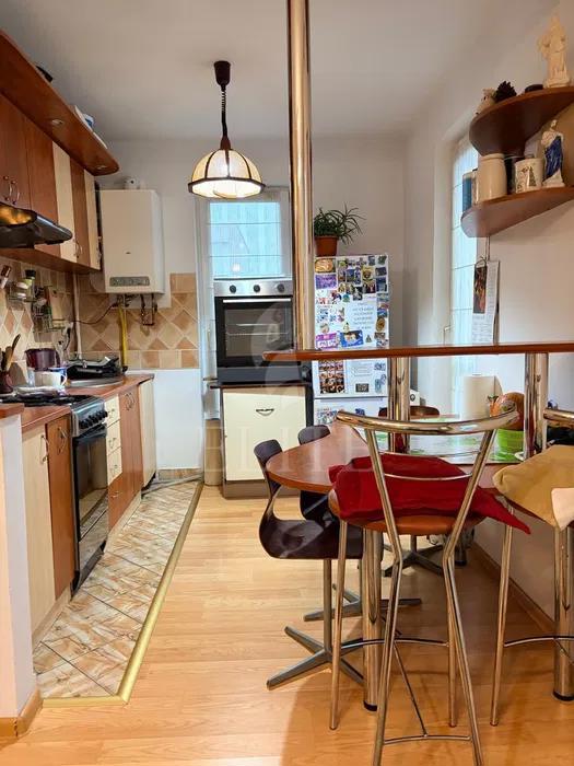 Apartament 3 camere în zona NORA-1219546