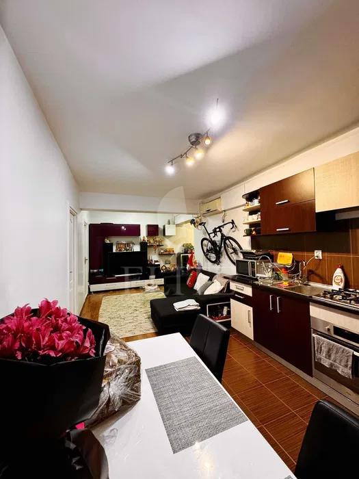 Apartament 3 camere în zona EDGAR QUINET-1222176