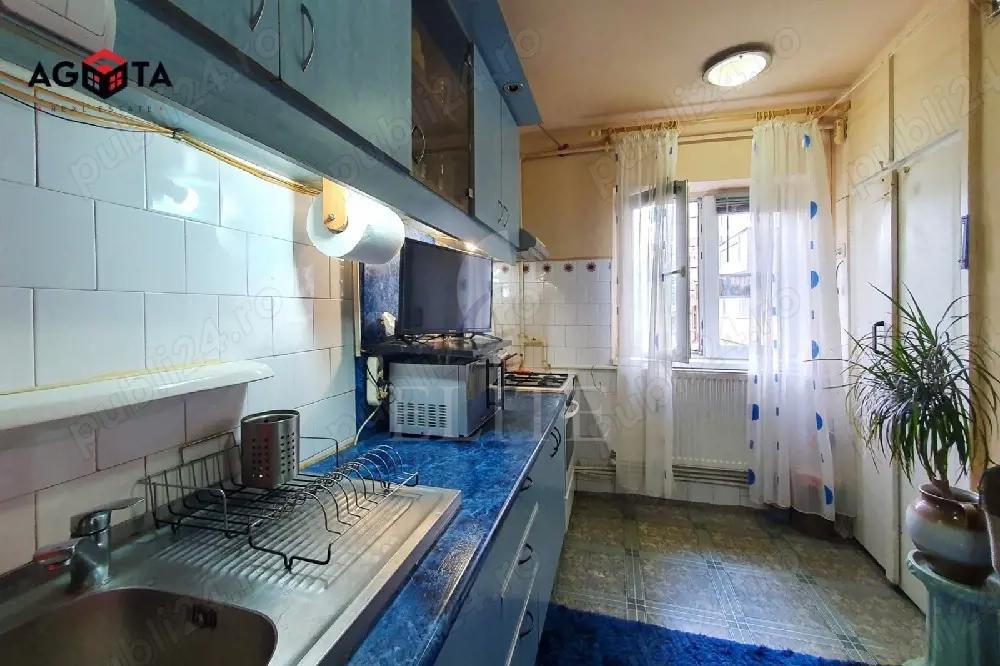 Apartament 3 camere în zona INTRE LACURI-1222884