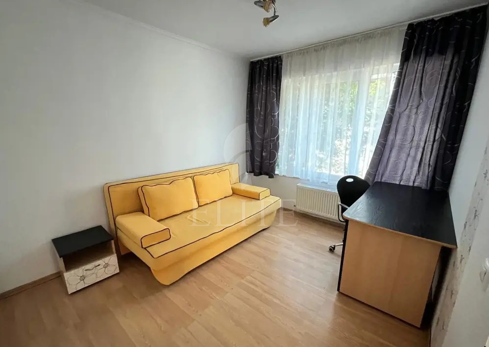 Apartament 3 camere în zona Lidl-1223404