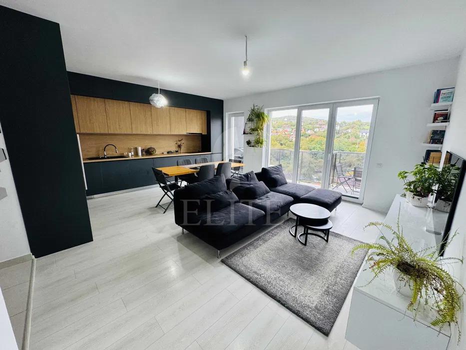 Apartament 4 camere în zona COMPLEX IRIS-1224417