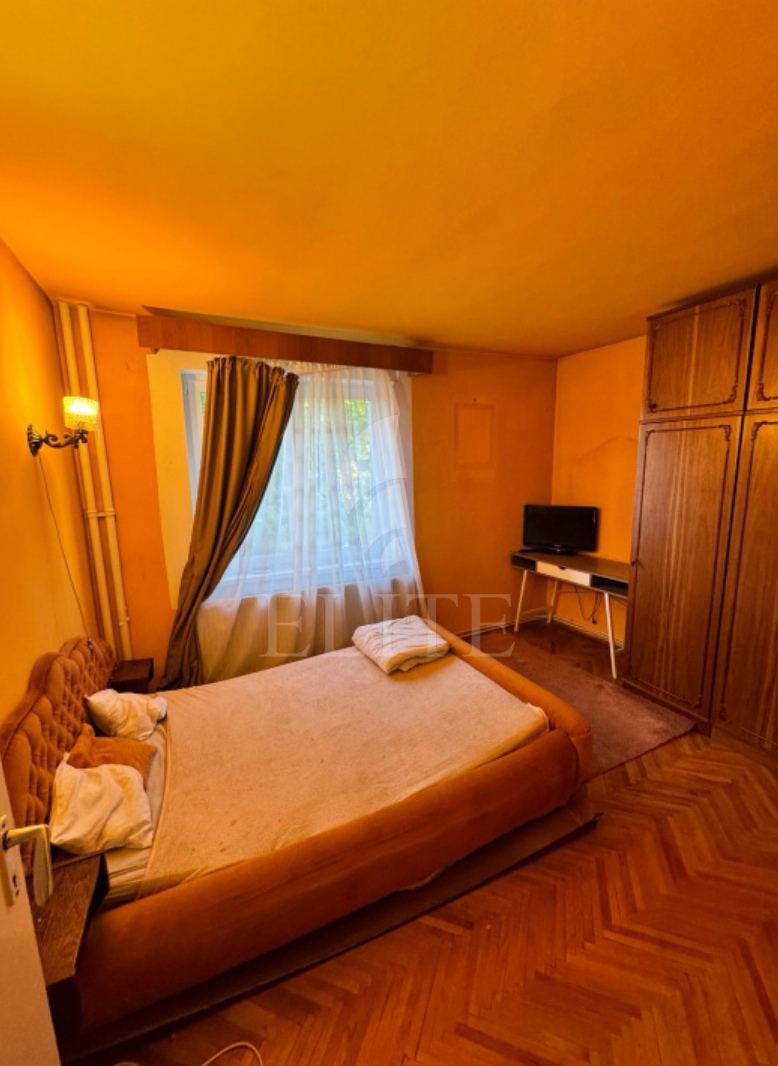 Apartament 2 camere în zona STRAZII SCARISOARA-1224666