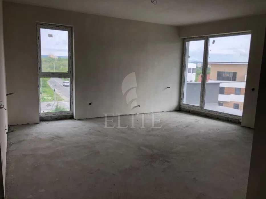 Apartament 3 camere în zona Borhanci-1224761