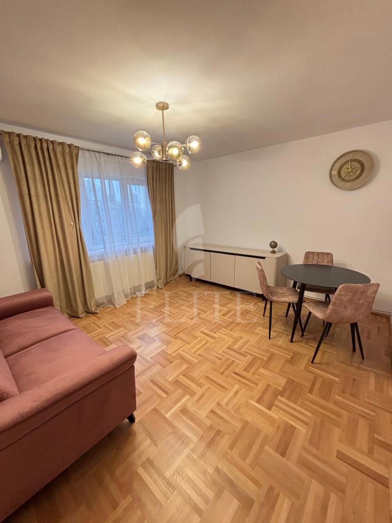 Apartament 4 camere în zona BUCEGI MINERVA-1225504