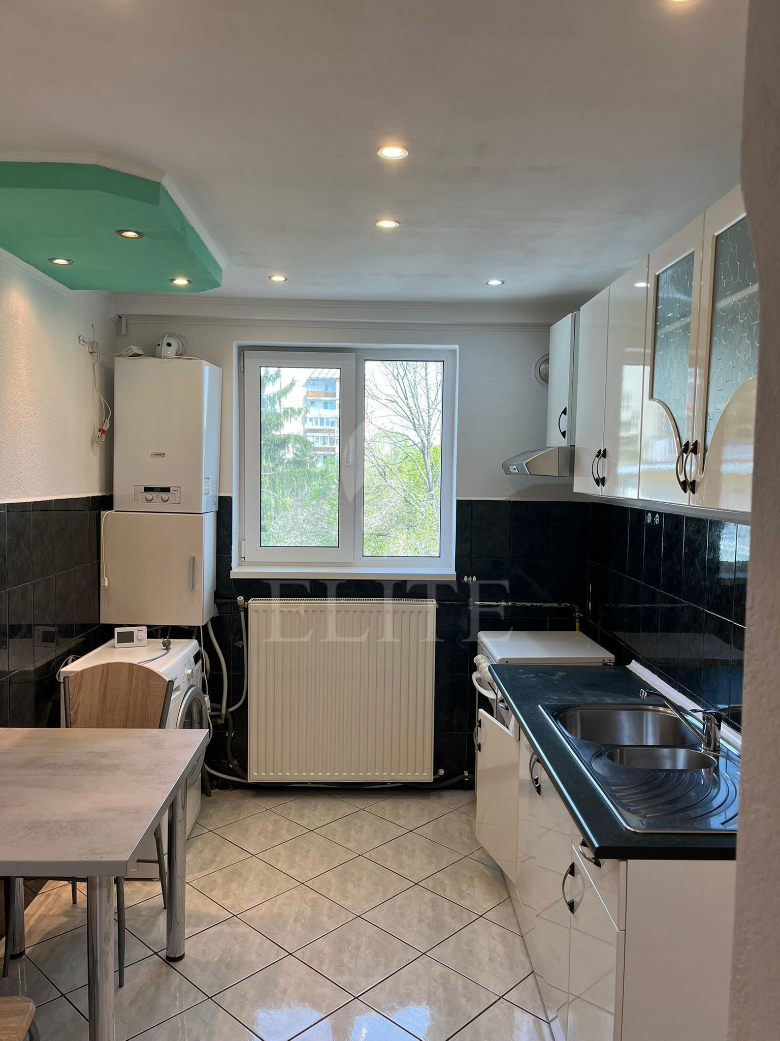 Apartament 2 camere în zona STRAZII DETUNATA-1225679