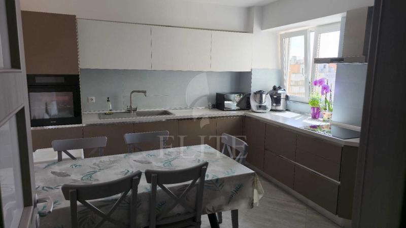 Apartament 3 camere în zona SENSUL GIRATORIU-1227663