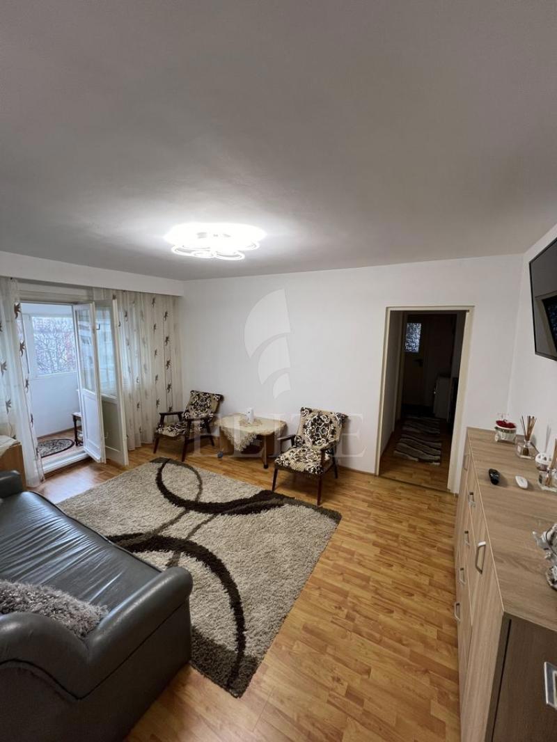 Apartament 3 camere în zona BIG-1228441