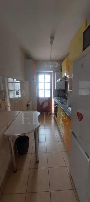 Apartament 3 camere în zona STRAZII MEHEDINTI-1228449