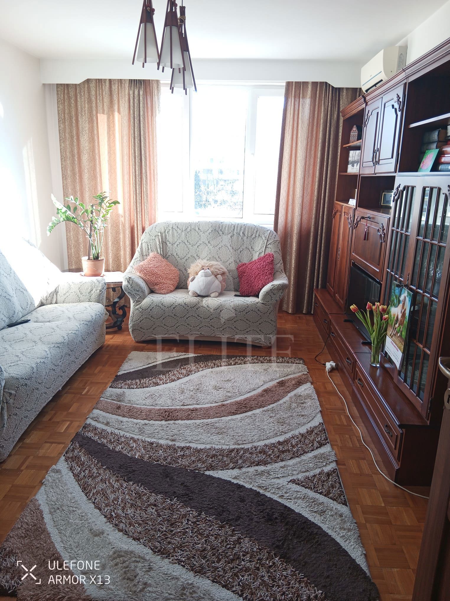 Apartament 4 camere în zona PIATA 14 IULIE-1228692