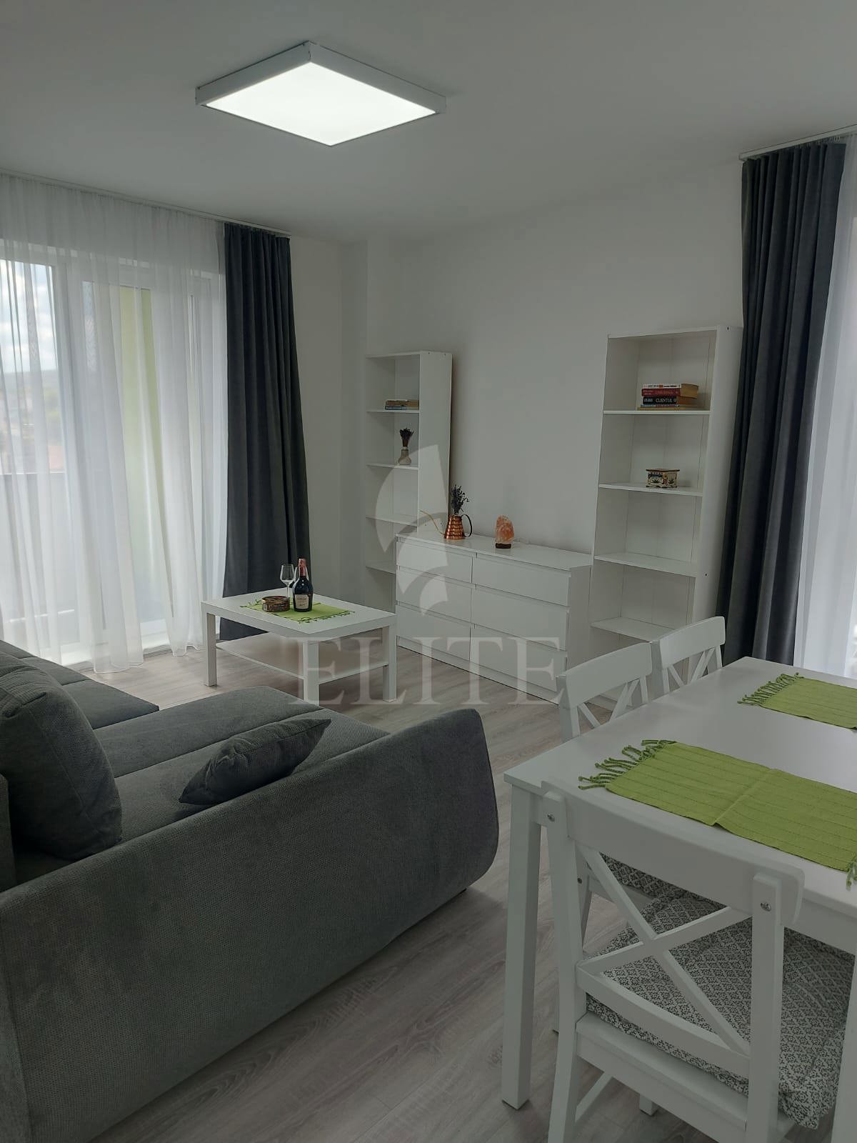 Apartament 2 camere în zona LOMBULUI-1229025