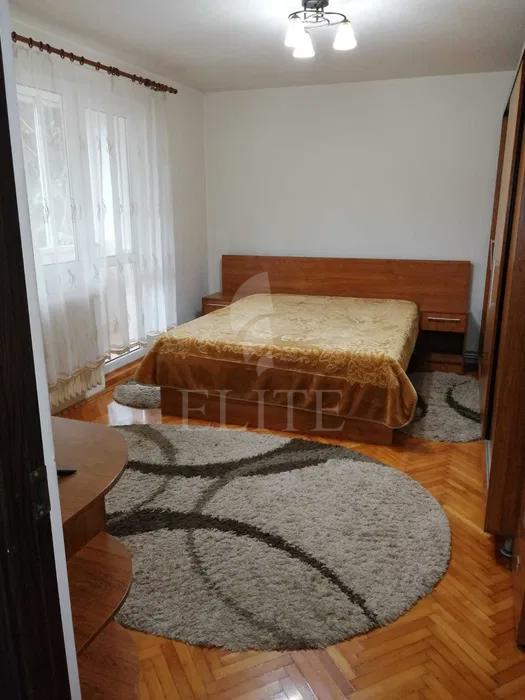 Apartament 3 camere în zona DIANA-1229838