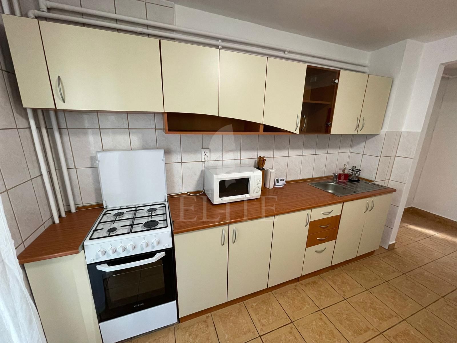 Apartament 2 camere în zona CAMINELE STUDENTESTI-1231480