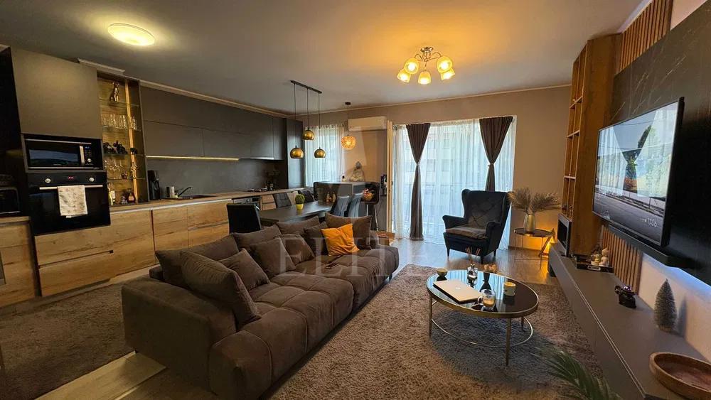 Apartament 2 camere în zona BAZA SPORTIVA-1232112