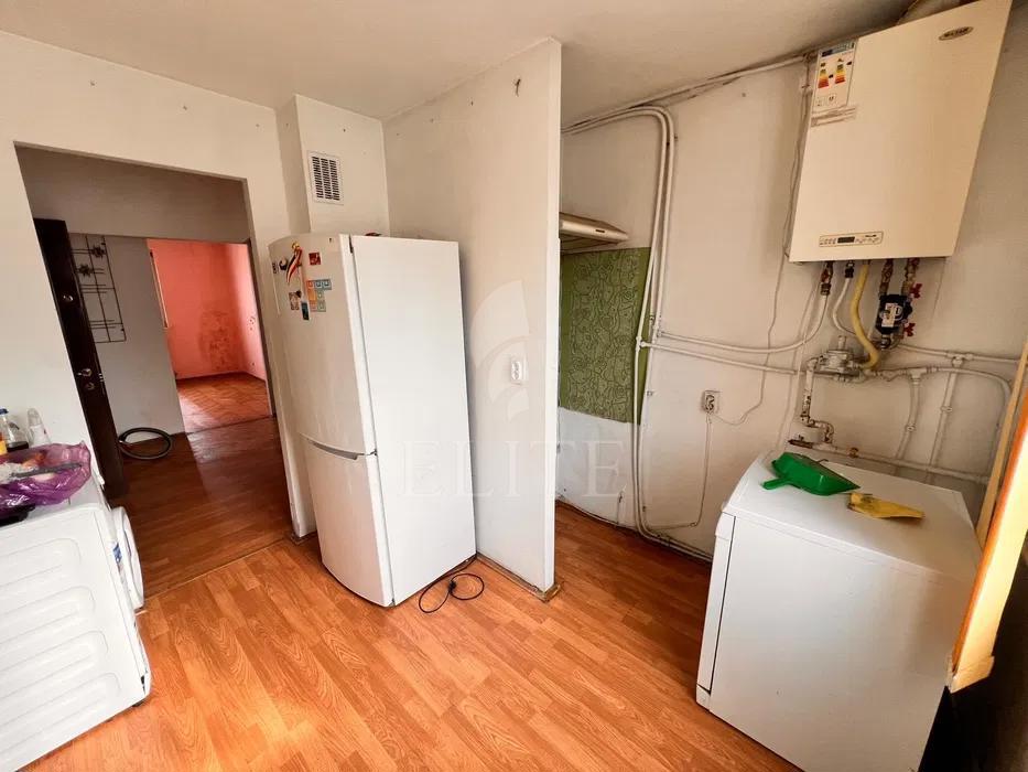 Apartament 4 camere în zona STRAZII GRIGORE ALEXANDRESCU-1233870