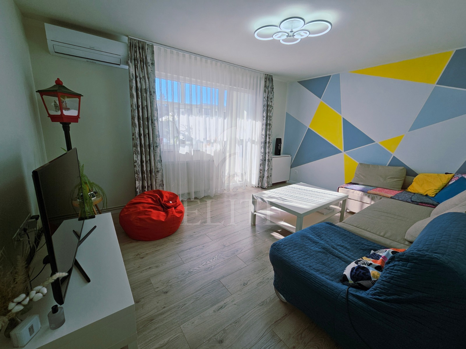 Apartament 4 camere în zona STRAZII GRIGORE ALEXANDRESCU-1233981