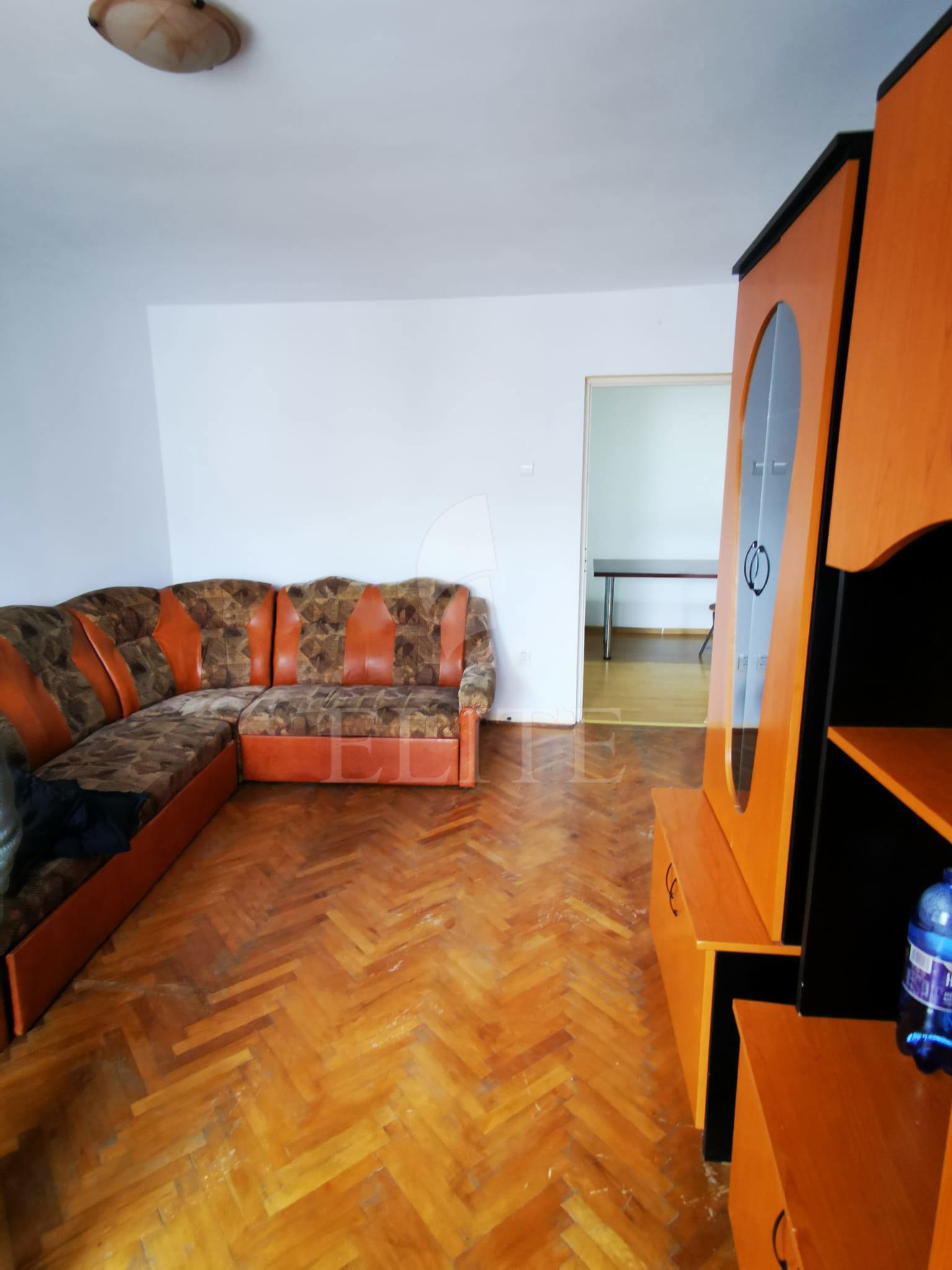 Apartament 3 camere în zona MC DONALDS-1235173