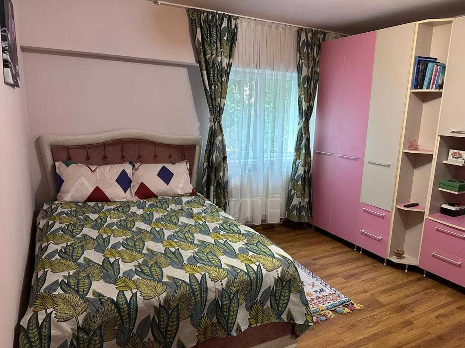 Apartament o camera în zona PIATA CIPARIU-1235317