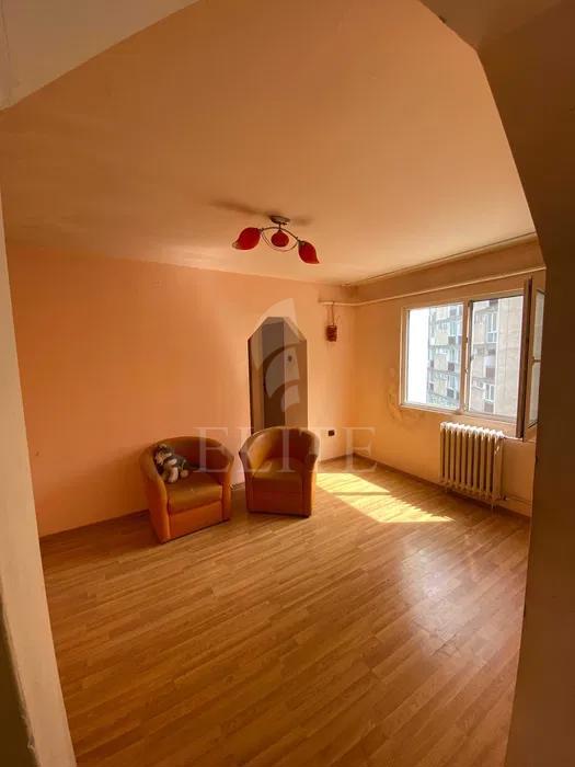 Apartament 3 camere în zona MC DONALDS-1235666
