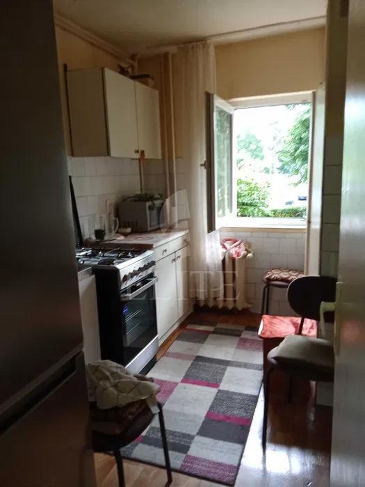 Apartament 2 camere în zona STRAZII MEHEDINTI-1237439