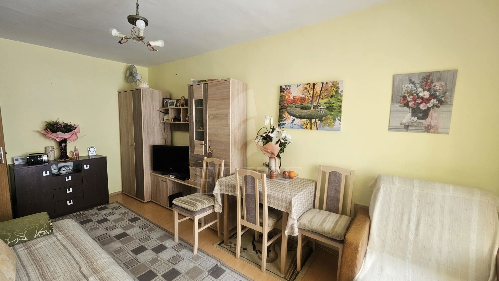 Garsoniera în zona LIBERTY-1237984