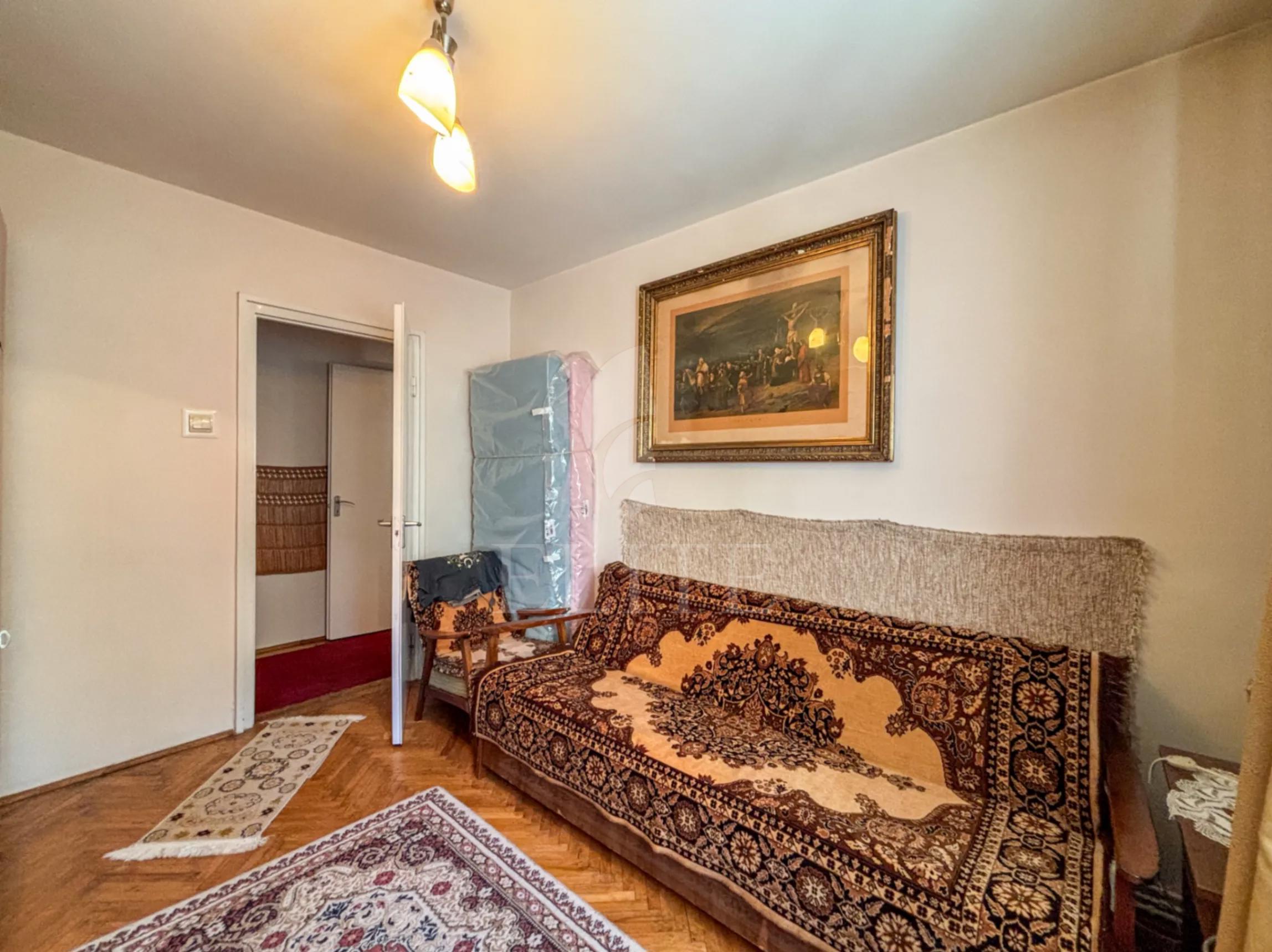 Apartament 3 camere în zona HERMES-1238363